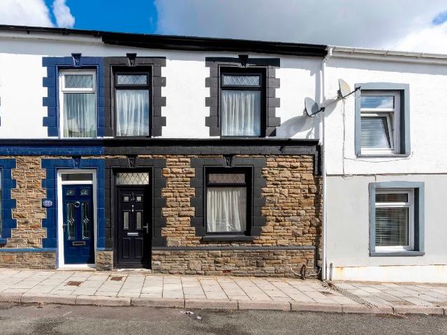 House for rent in Aberfan, Wales