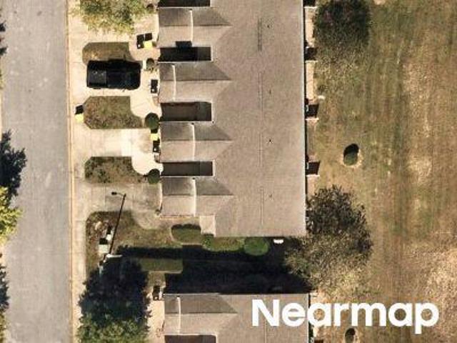 Townhouse for sale in Crestview, Florida