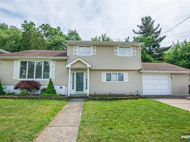 House for sale in Passaic, New Jersey