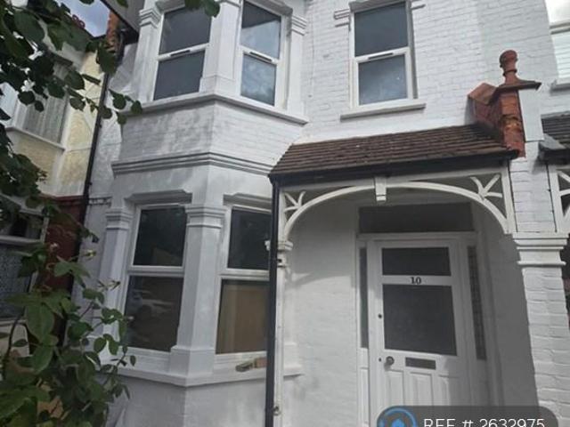 House for rent in London Borough of Merton, Merton Park