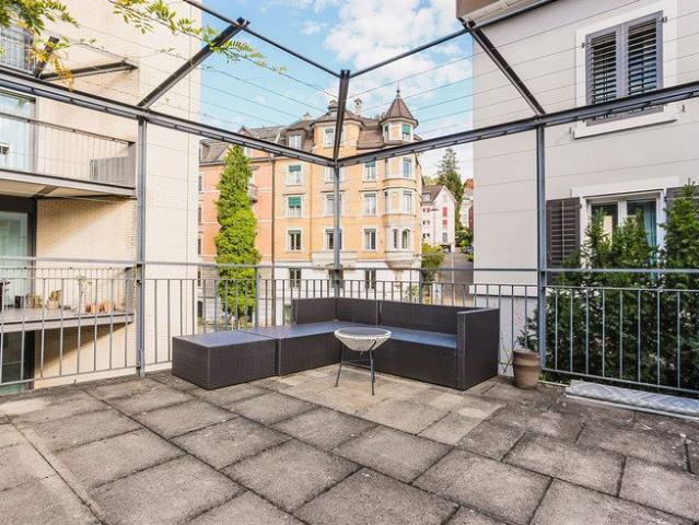 Studio mieten in Einigen, Zürich