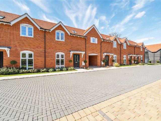 House for rent in Martin's Heron, Winkfield