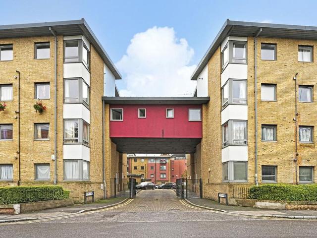 Apartment for rent in Noel Park, Greater London