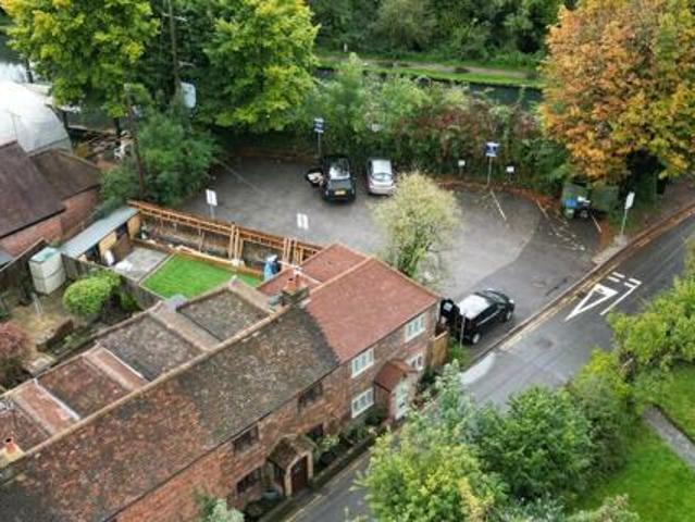 House for sale in Pouchen End, Hertfordshire