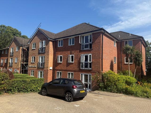 Apartment for rent in Portswood Park, City Of Southampton