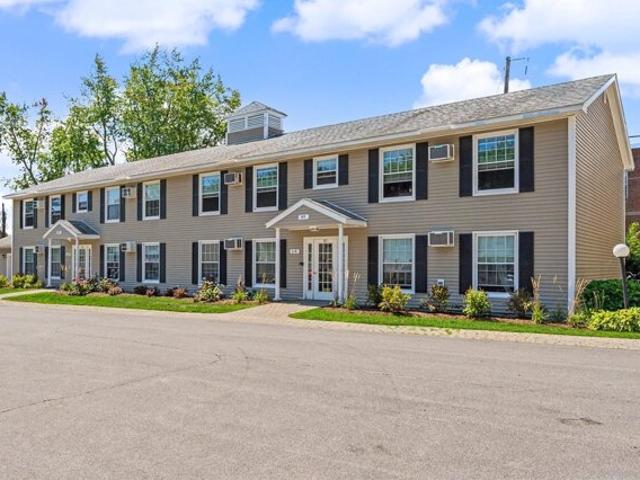 Condo for sale in Hampton, Rockingham County