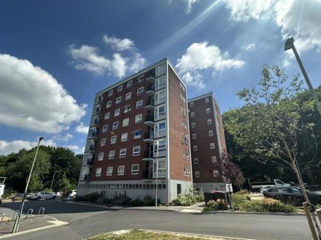 House for sale in Winnall, Hampshire