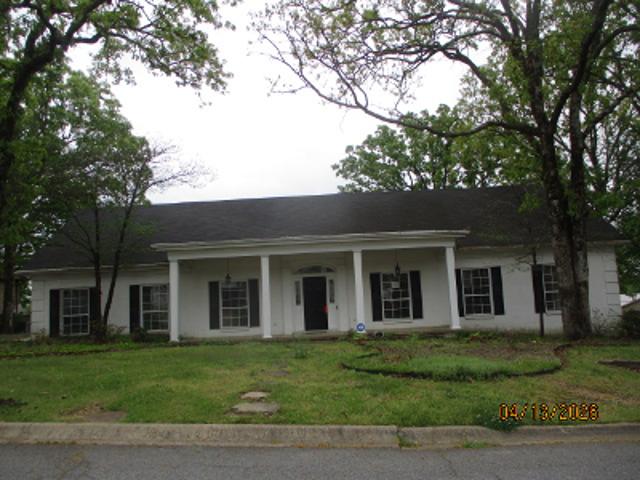 House for sale in Ark