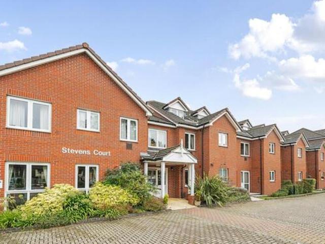 House for sale in Wokingham, England