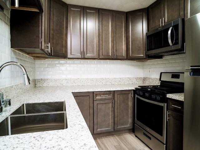 Apartment for rent in Canoga Park, California