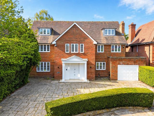 House for rent in Hampstead Garden Suburb, Greater London