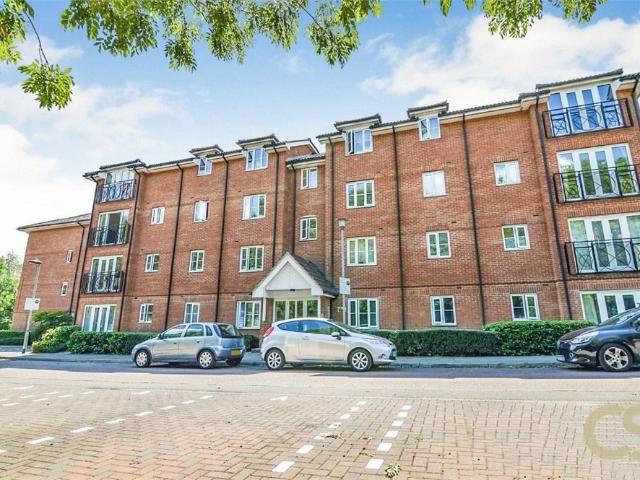 Apartment for rent in Turnford, Broxbourne