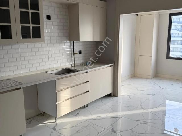 Üçkuyu, Yenişehir içerisinde kiralık mülk