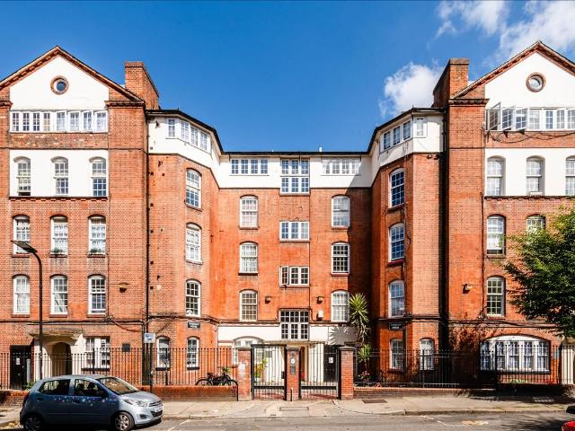 House for rent in Somers Town, Greater London