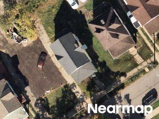 House for sale in New Castle, Pennsylvania