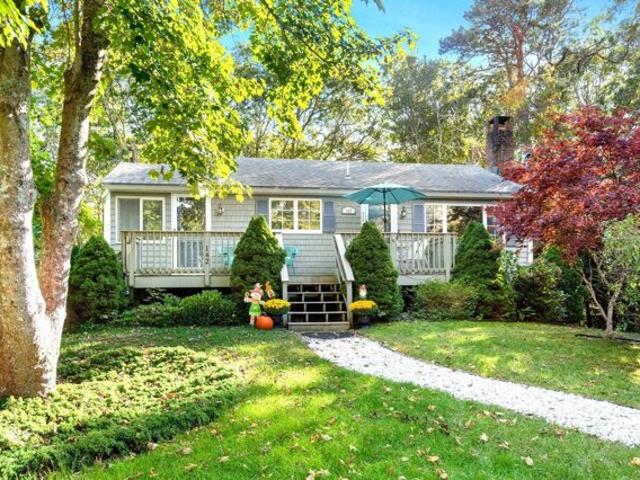 House for sale in West Yarmouth, Yarmouth