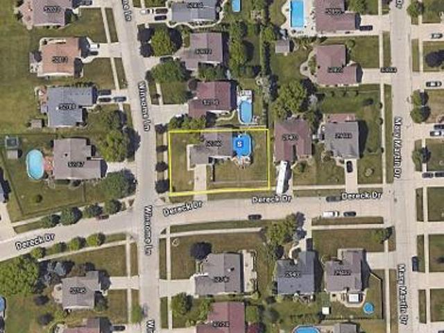House for sale in New Baltimore