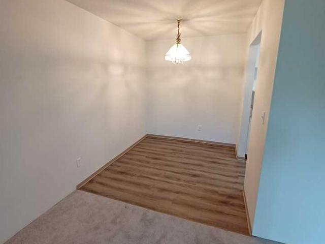 Apartment for rent in Surrey, British Columbia