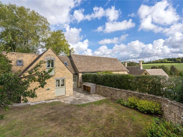 House for rent in Fossebridge, Gloucestershire
