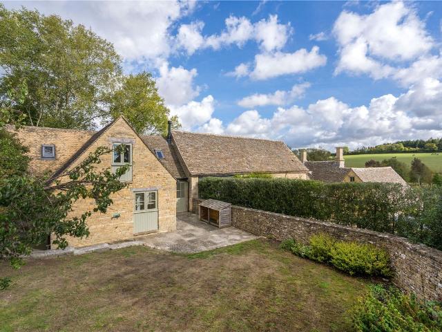 House for rent in Fossebridge, Gloucestershire