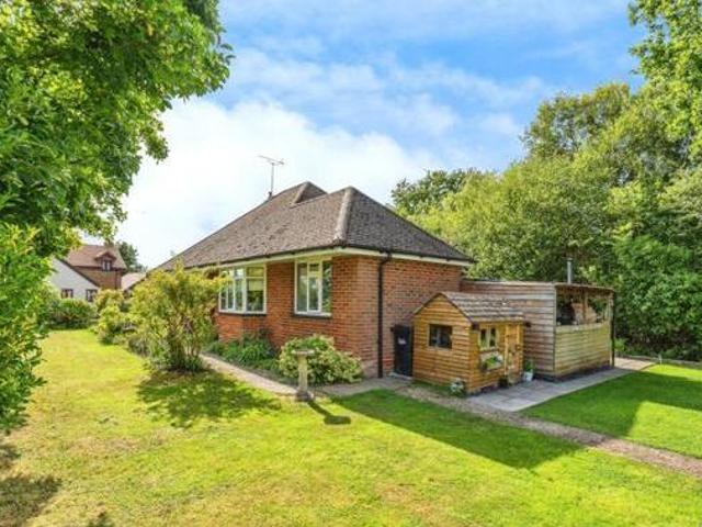 House for sale in Barton Stacey, Hampshire