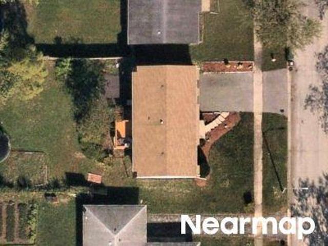 House for sale in Country Club Hills
