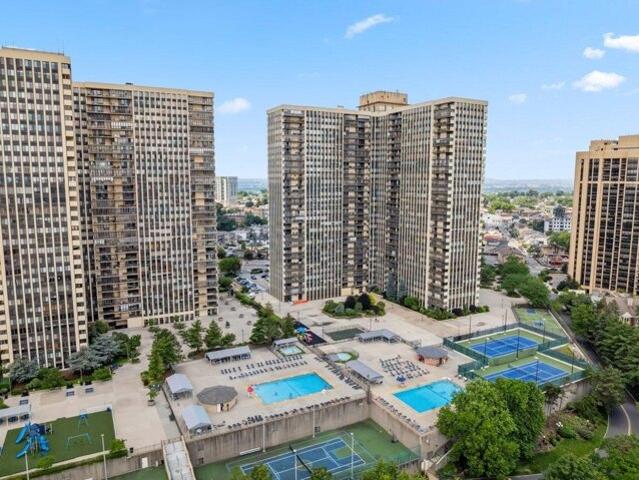 Condo for sale in Cliffside Park