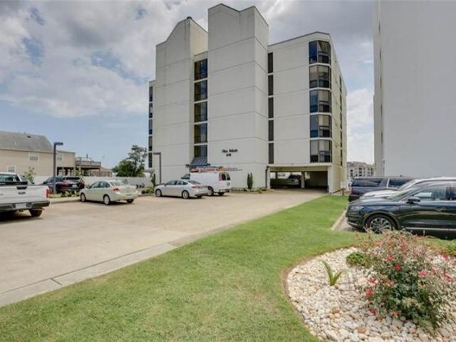 Condo for sale in Virginia Beach