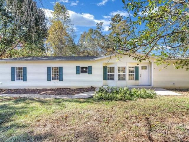 House for sale in Mill Spring, North Carolina