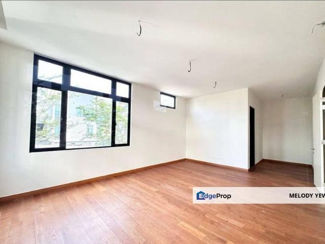House for sale in Pulai, Bukit Ledang