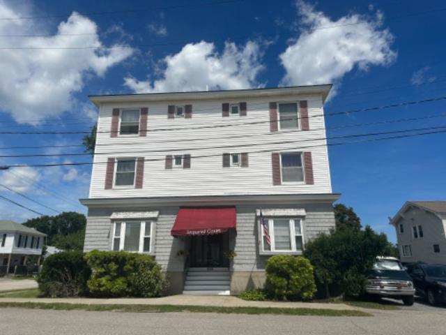 Room for rent in Maine