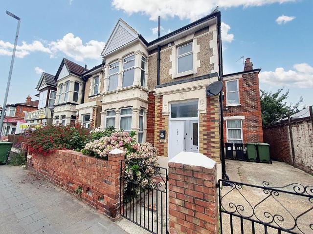 Apartment for rent in Milton, Portsmouth