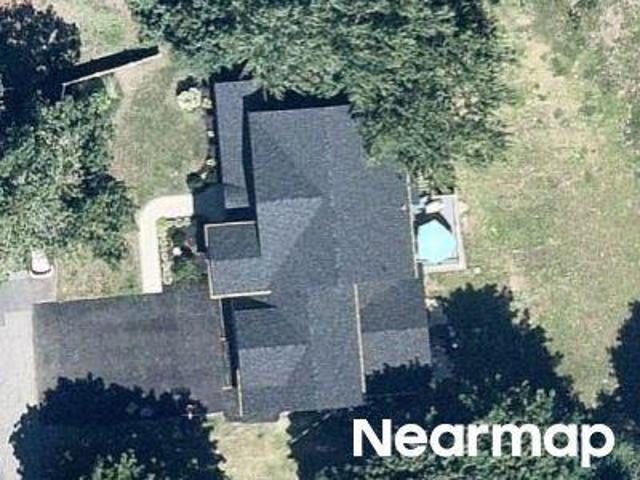 House for sale in Reading, Middlesex County