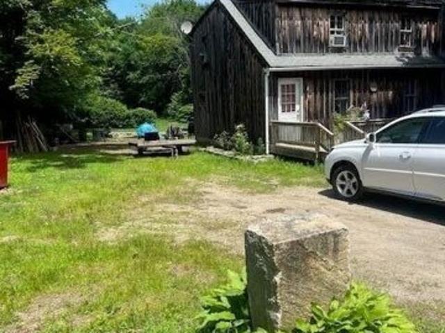 House for sale in Topsham, Maine