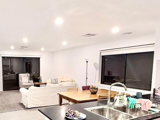 Room for rent in Ballarat, Victoria