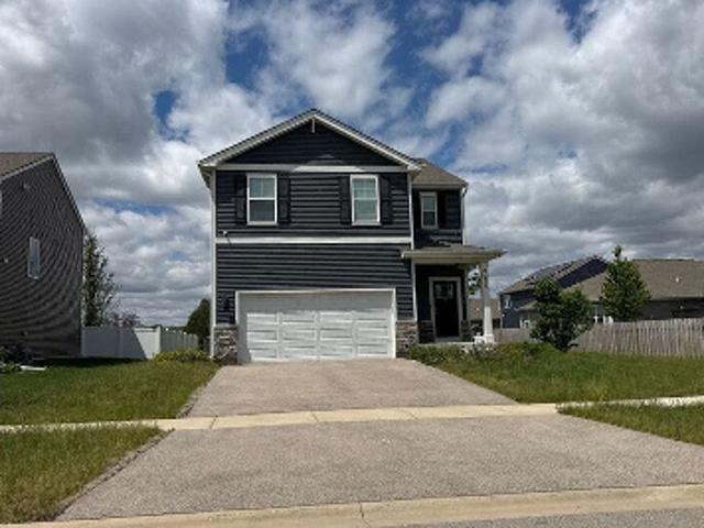 House for sale in Mchenry, Illinois