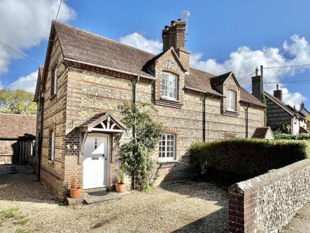House for sale in Blandford Forum, East Dorset