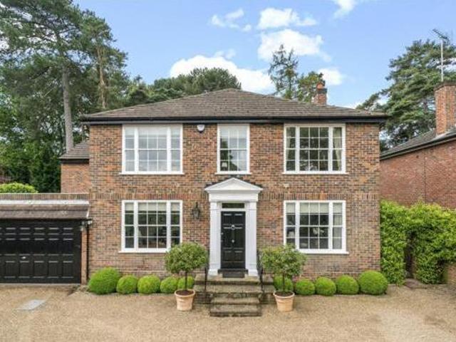House for sale in Weybridge, Elmbridge