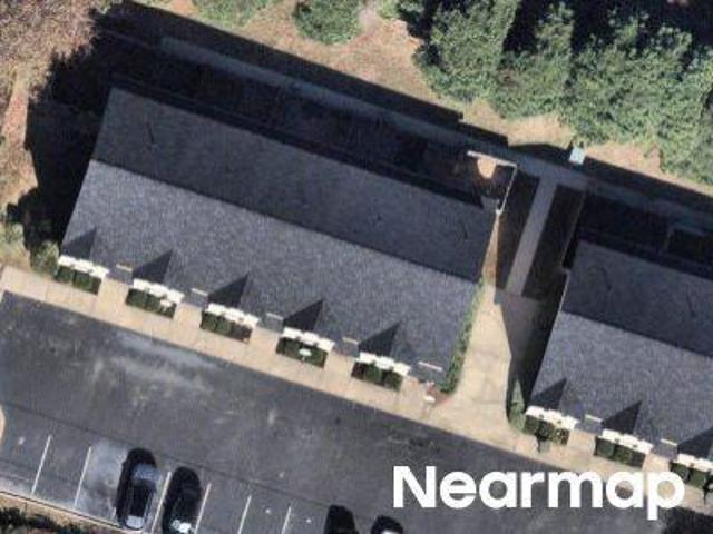 Townhouse for sale in Deerfield, Florence