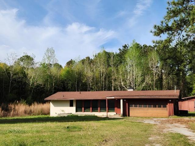 House for sale in Cove City, North Carolina
