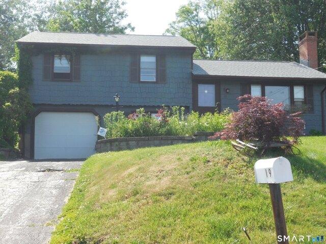 House for sale in Cromwell, Connecticut