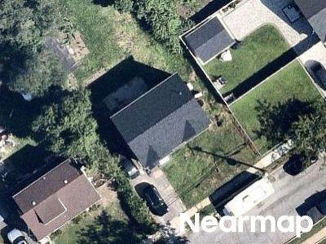 House for sale in Winthrop Manor, North Merrick