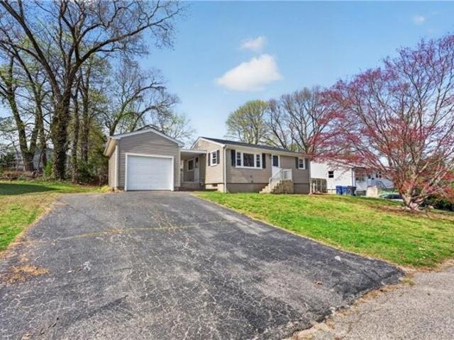 House for sale in Warwick, Rhode Island