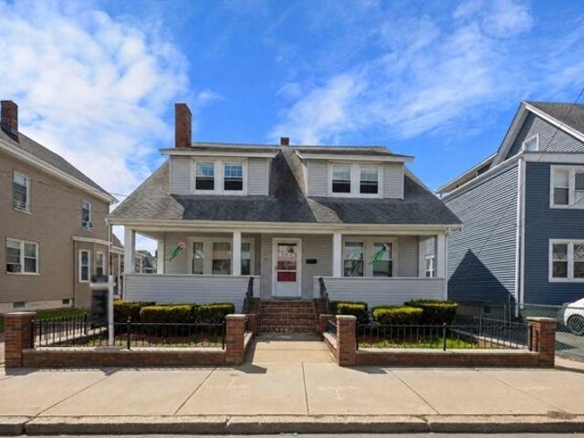 House for sale in Everett, Massachusetts