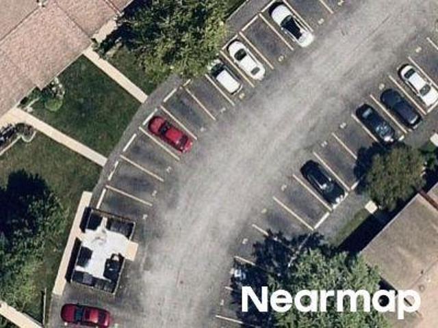 Condo for sale in Downers Grove
