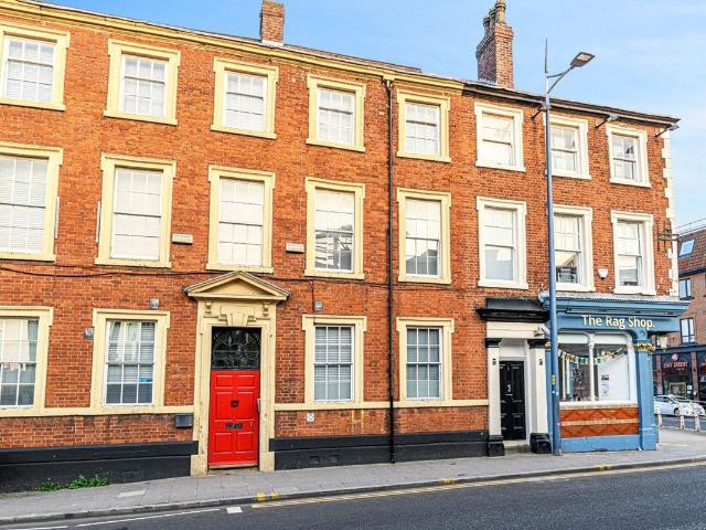 Apartment for rent in Warrington