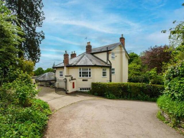 House for sale in Lyons, Greater London