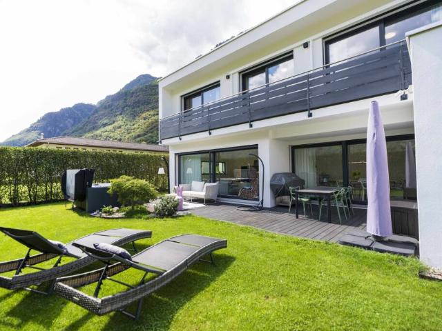 Haus kaufen in Cresciano, Tessin