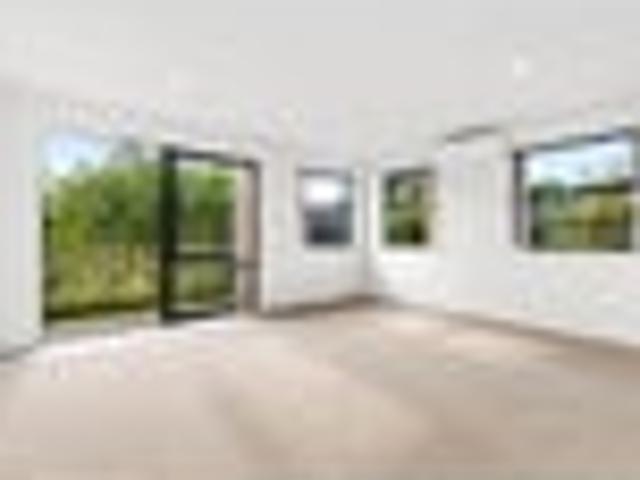 Townhouse for rent in Rata Vine, Manurewa
