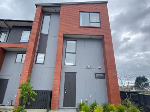 House for rent in Manurewa, Oroua County